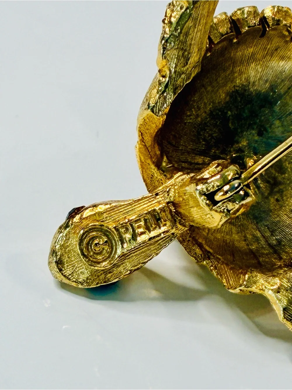 VTG PELL Gold-Tone Turtle Brooch with Turquoise Cabochons and Emerald Eyes EUC
